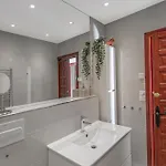 Oasis De Capistrano, Calle Palmas 24 B