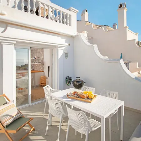Oasis De Capistrano, Calle Palmas 24 B Apartment