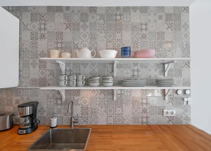 Oasis De Capistrano, Calle Palmas 24 B Nerja