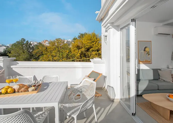 Oasis De Capistrano, Calle Palmas 24 B * نيرخا